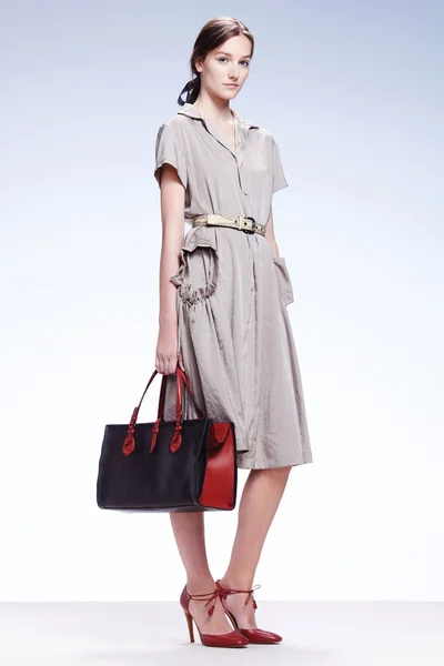 Look 16